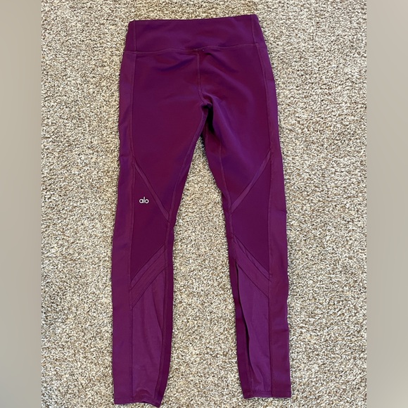 ALO | High Waist Purple Leggings Mesh size Small - Picture 4 of 5